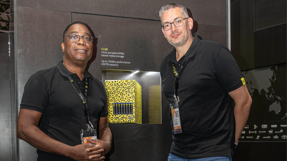(L-R): Peters with Elements’ COO Nicolas Fischer 